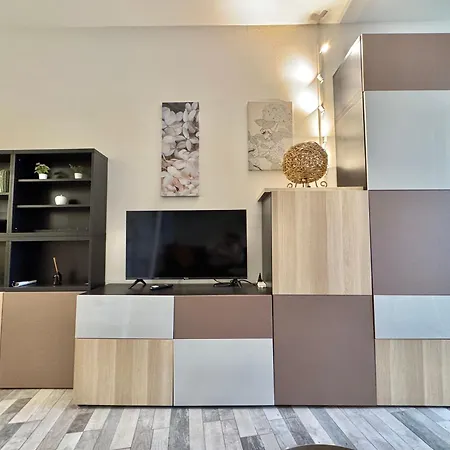 Apartment View With 2 Swimming Pools Desenzano *