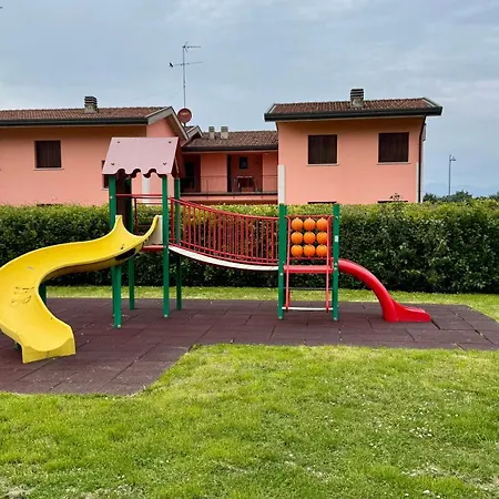 Apartment View With 2 Swimming Pools Desenzano