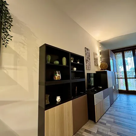 View With 2 Swimming Pools Desenzano Apartment